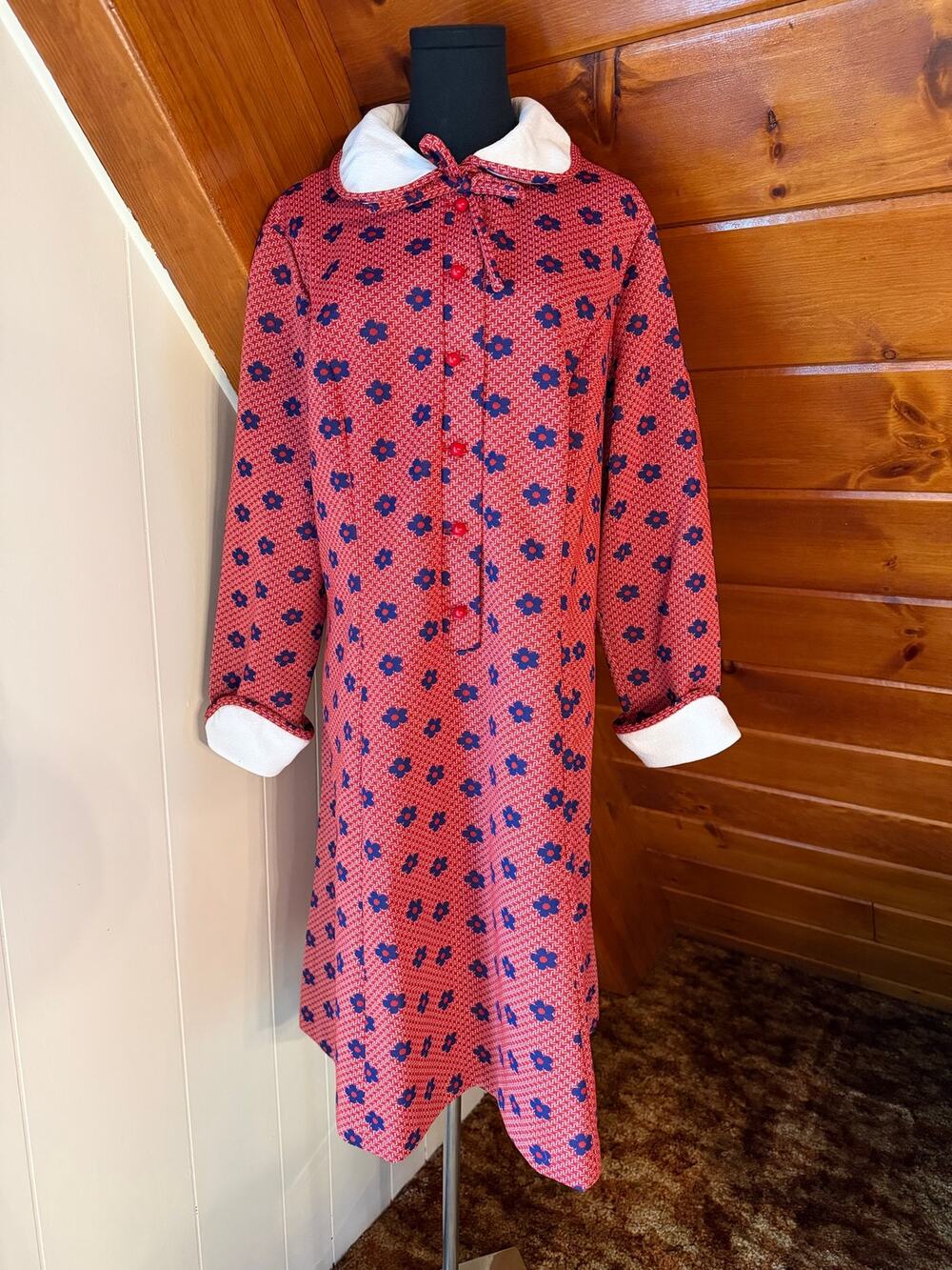 Vintage 70s Red and Blue Floral Print Poly House Dress with Peter Pan Collar